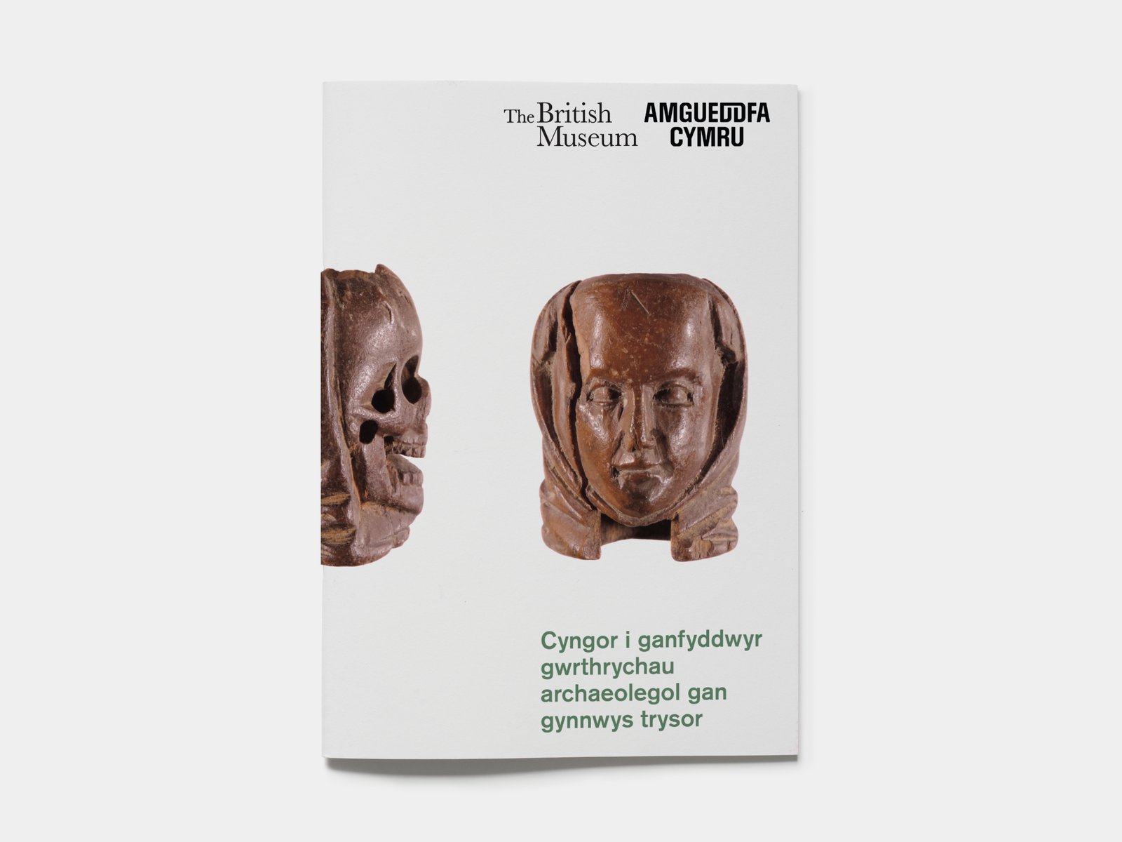Cover of the publication Advice for finders of archaeological objects and treasure for Amgueddfa Cymru and the British Museum.
